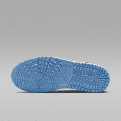 Air Jordan 1 Low G Golf Shoes. Nike JP